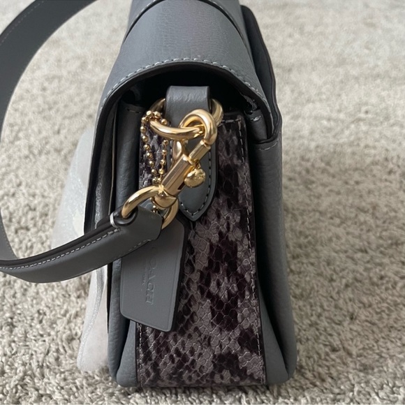 NEW- Authentic Coach Gray Leather Shoulder Bag, Brand New!!! - Picture 5 of 8